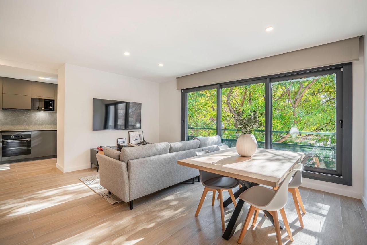 Apartsnoubcn Equador Les Corts Barcelona Exterior foto
