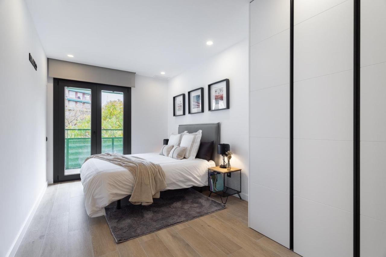 Apartsnoubcn Equador Les Corts Barcelona Exterior foto